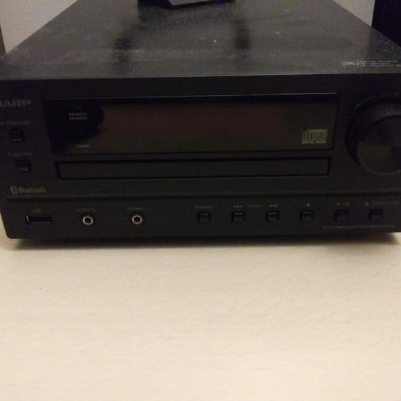 Sharp Mini Compact Disc,Bluetooth Digital Audio Stereo - Picture 2 of 3